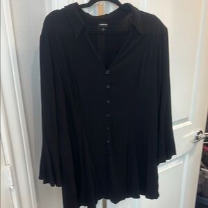 Torrid Black Flowy Button-Up Top